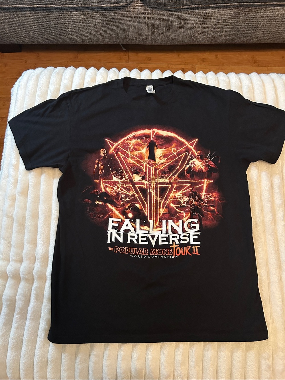 Medium - Unisex Black Falling In Reverse Tour Band Tee